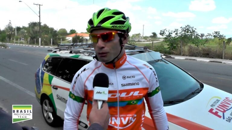 Francisco Chamorro representa a equipe no Mundial de Ciclismo do